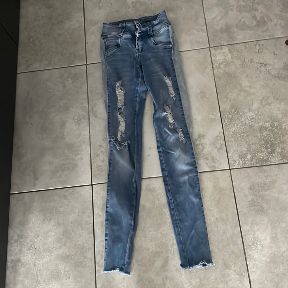 Ripped jeans